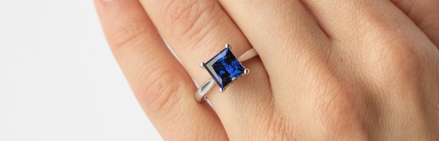 A solitaire sapphire ring from Diamond Nexus