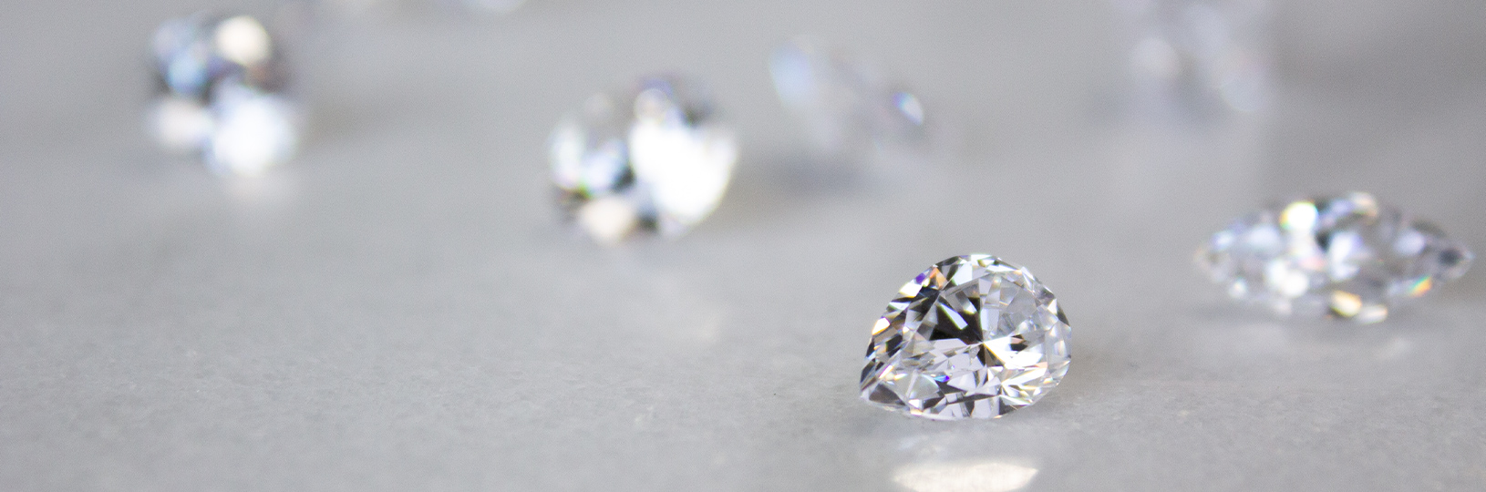 Loose lab created diamond simulants.