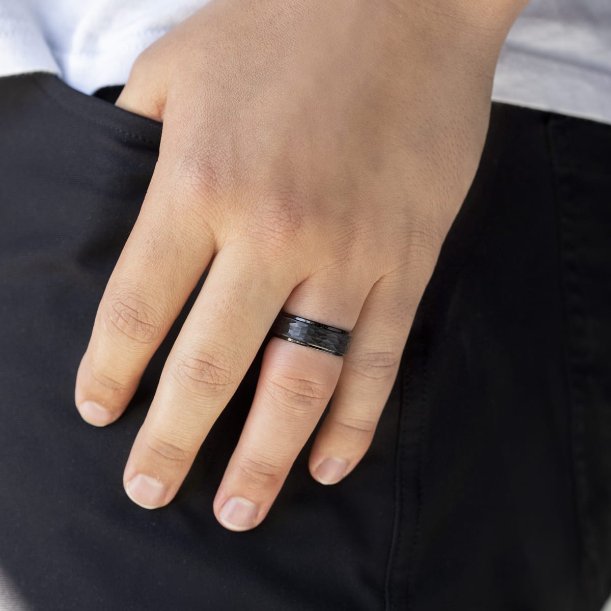 Obsidian Hammered Band, Tungsten