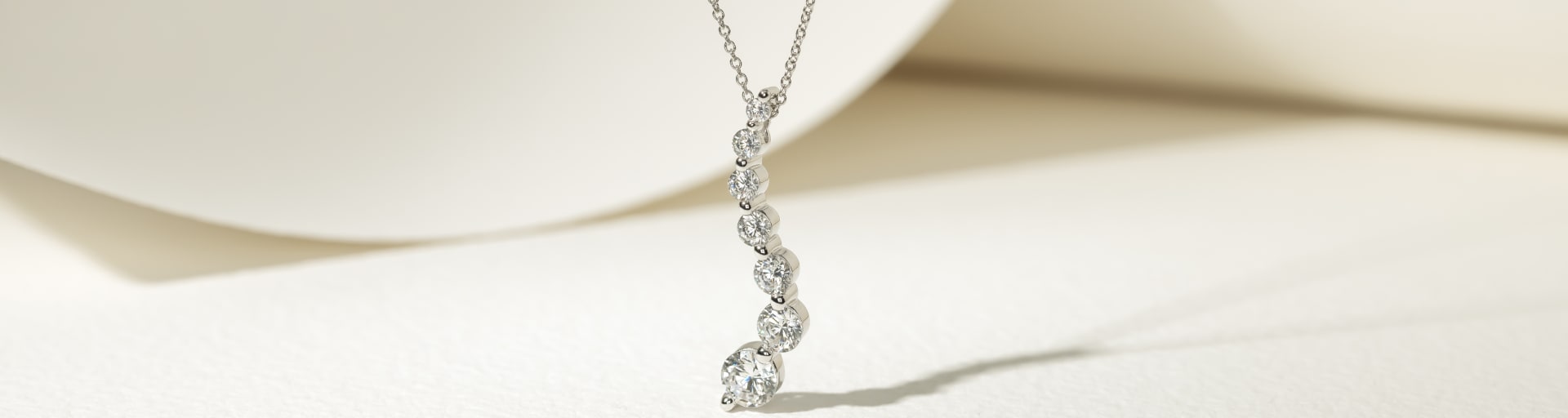 1 Necklace, 4 Styles: A Must-Have Chain Necklace for Timeless Elegance