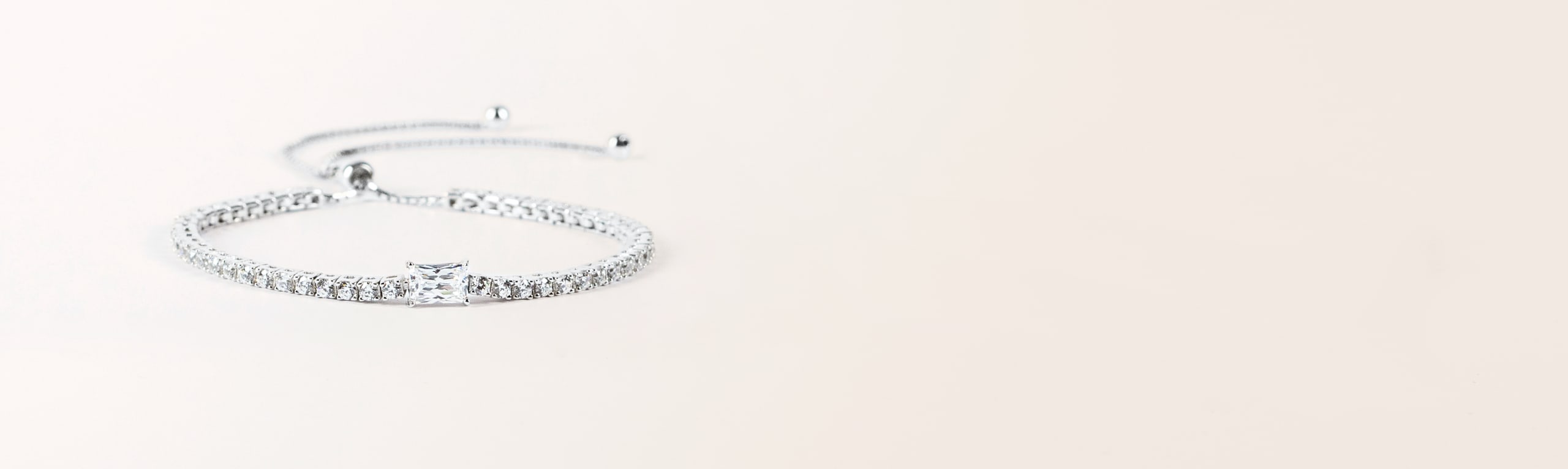 Diamond alternative bracelet gift for $500 or under